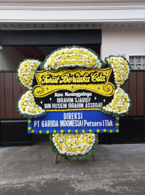 Papan Bunga Duka di Kayawu